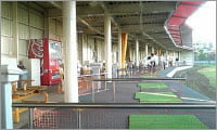 関宿ゴルフセンターアプローチ打席の写真