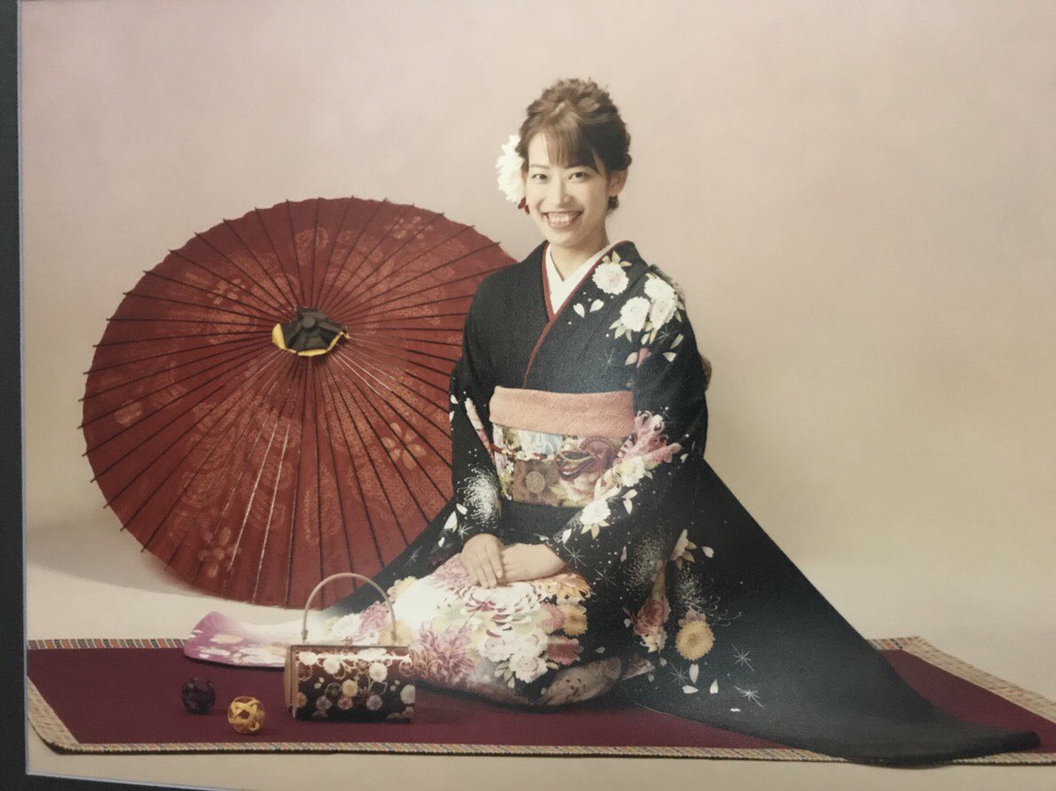 松山奈未選手の成人式の振り袖姿②
