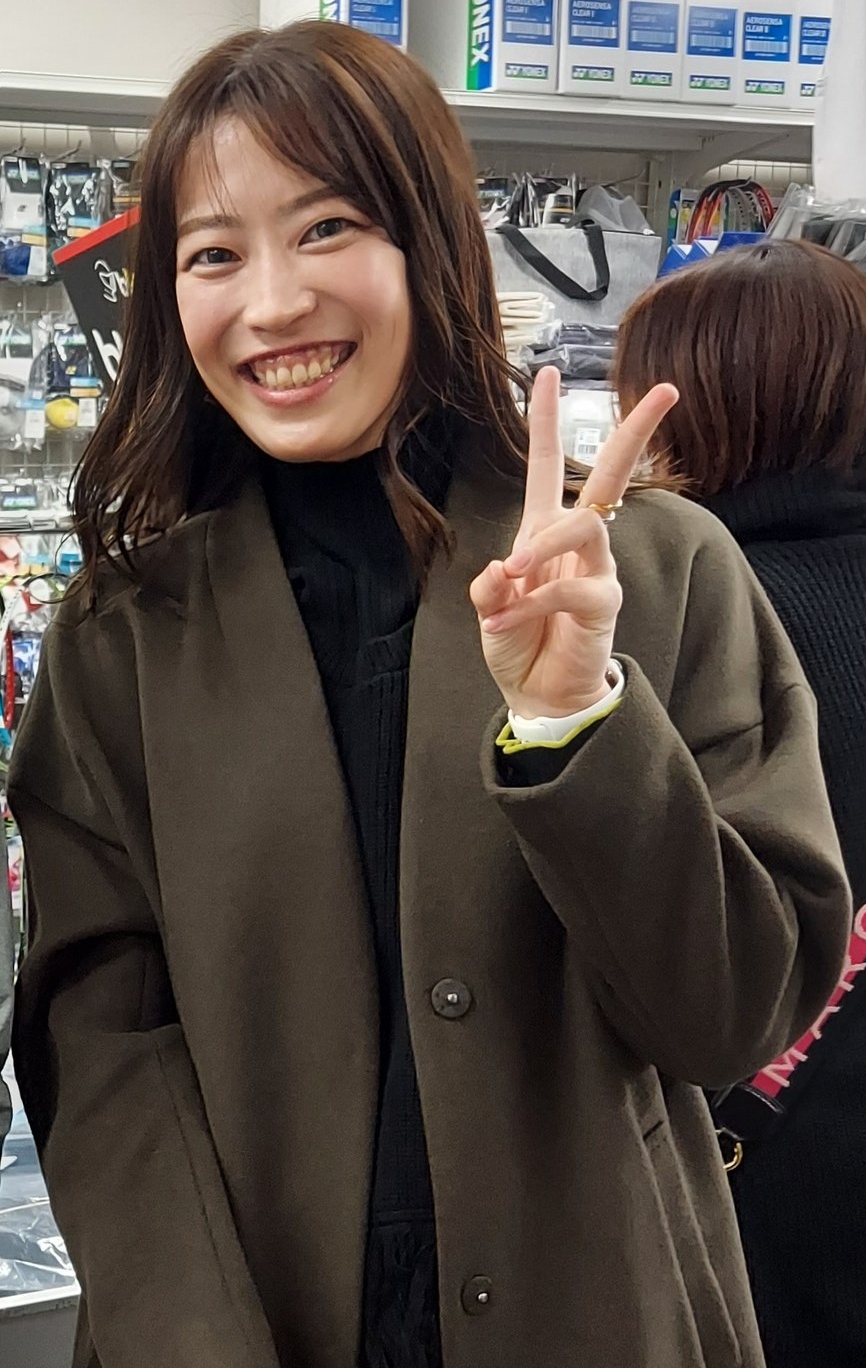 松山奈未選手の私服姿①