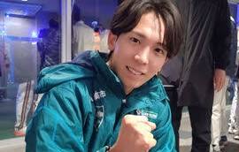 鶴川正也選手の写真